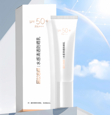国货之光焕亮夏日肌：晶世容颜 “冰感修护” 组合，日防夜养淡斑力 MAX